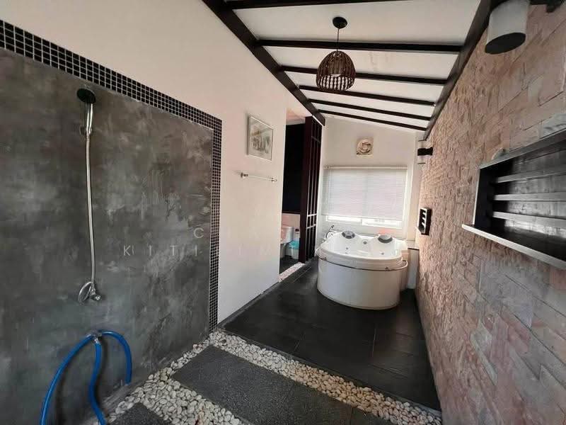 3-BR House, Prachuap Khiri Khan, Hua Hin, Prachuap Khiri Khan, 3 Bedrooms, 263 sqm, Single Detached House For Sale, by Chalisa Kitilimtrakul, 500534567 - DDproperty.com