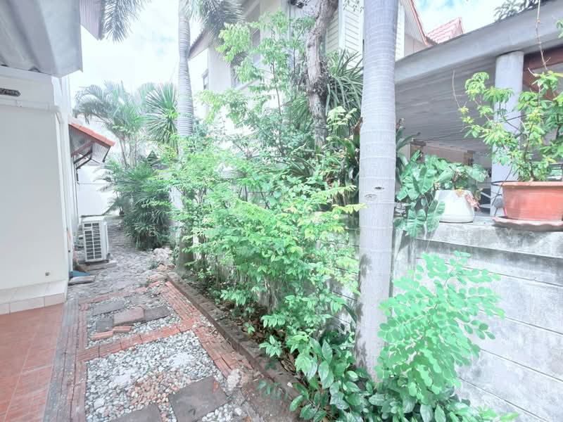 สวนจตุจักร, Chon Buri (Pattaya), Huai Kapi, Muang Chon Buri, Chon Buri (Pattaya), 3 Bedrooms, 100 sqm, Townhouse For Sale, by The Best Property ตาล, 500534578 - DDproperty.com