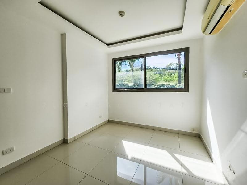 Laguna Beach Resort 3-The Maldives, Chon Buri (Pattaya), Soi Jomtien 9, Bang Lamung, Bang Lamung (Pattaya), Chon Buri (Pattaya), 1 Bedroom, 38 sqm, Condo For Sale, by PLC real estate, 500534595 - DDproperty.com