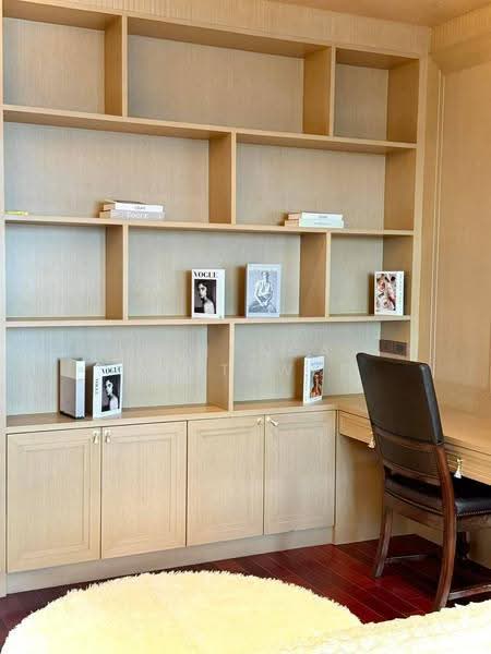 Athenee Residence, Bangkok, 65 Witthayu Road, Lumphini, Pathum Wan, Bangkok, 2 Bedrooms, 140 sqm, Condo For Rent, by Pinyada Hantewee, 500534602 - DDproperty.com