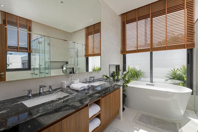Mouana Serenity Cherngtalay, Phuket, Thep Krasattri, Thalang, Phuket, 3 Bedrooms, 360 sqm, Villa For Sale, by CBRE (Thailand) Co.,Ltd, 500534647 - DDproperty.com
