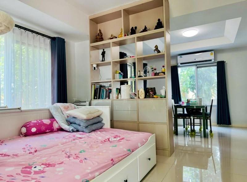Baan Pruklada Suvarnabhumi : บ้านพฤกษ์ลดา สุวรรณภูมิ, สมุทรปราการ, ถนนลาดกระบัง ซ.ลาดกระบัง 54, ศีรษะจรเข้น้อย, บางเสาธง, สมุทรปราการ, 150 ตร.ม., บ้านเดี่ยว ขาย, โดย The Best Property Agent บูม, 500534683 - DDproperty.com