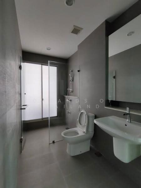 Private Nirvana Residence North-East, Bangkok, Soi Yothin Phatthana 11 Yak 7, Khlong Chan, Bang Kapi, Bangkok, 3 Bedrooms, 440 sqm, Single Detached House For Rent, by TopLands of Thailand, 500534699 - DDproperty.com