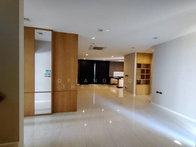 Private Nirvana Residence North-East, Bangkok, Soi Yothin Phatthana 11 Yak 7, Khlong Chan, Bang Kapi, Bangkok, 3 Bedrooms, 440 sqm, Single Detached House For Rent, by TopLands of Thailand, 500534699 - DDproperty.com