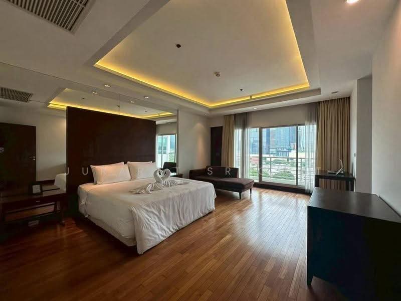 Royal Residence Park, Bangkok, 99 Royal Resident Park Lumphini, Lumphini, Pathum Wan, Bangkok, 3 Bedrooms, 220 sqm, Condo For Rent, by Jurarat Srichat, 500534707 - DDproperty.com