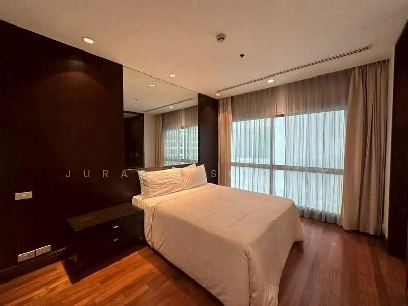 Royal Residence Park, Bangkok, 99 Royal Resident Park Lumphini, Lumphini, Pathum Wan, Bangkok, 3 Bedrooms, 220 sqm, Condo For Rent, by Jurarat Srichat, 500534707 - DDproperty.com