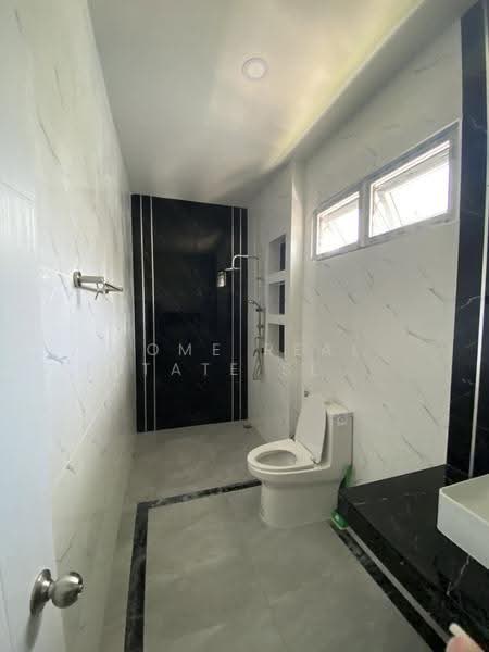 หมู่บ้านเอกอารี หนองเกตุใหญ่14/6, Chon Buri (Pattaya), Bang Lamung, Bang Lamung (Pattaya), Chon Buri (Pattaya), 4 Bedrooms, 145 sqm, Single Detached House For Sale, by HOME Real Estate Service, 500534722 - DDproperty.com
