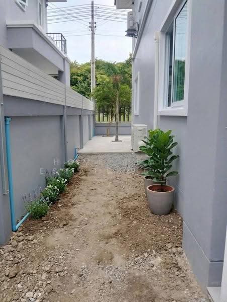 หมู่บ้านเอกอารี หนองเกตุใหญ่14/6, Chon Buri (Pattaya), Bang Lamung, Bang Lamung (Pattaya), Chon Buri (Pattaya), 4 Bedrooms, 145 sqm, Single Detached House For Sale, by HOME Real Estate Service, 500534722 - DDproperty.com