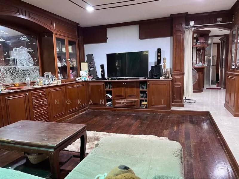 3-BR House, Bangkok, Lam Phak Chi, Nong Chok, Bangkok, 3 Bedrooms, 150 sqm, Single Detached House For Sale, by Rungkan Wijitjun, 500534734 - DDproperty.com