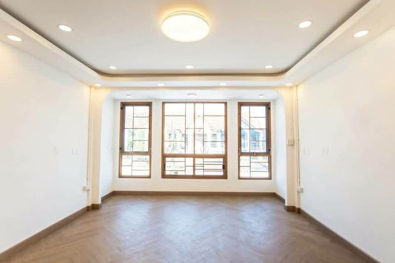 2-BR Townhouse, Bangkok, Nuan Chan, Bueng Kum, Bangkok, 2 Bedrooms, 93 sqm, Townhouse For Sale, by Rungkan Wijitjun, 500534738 - DDproperty.com