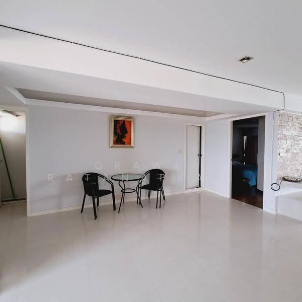 Sunshine Beach Condotel, Chon Buri (Pattaya), Na Chom Thian, Sattahip, Chon Buri (Pattaya), 3 Bedrooms, 188 sqm, Condo For Sale, by Orawan Ratanapratum, 500534742 - DDproperty.com