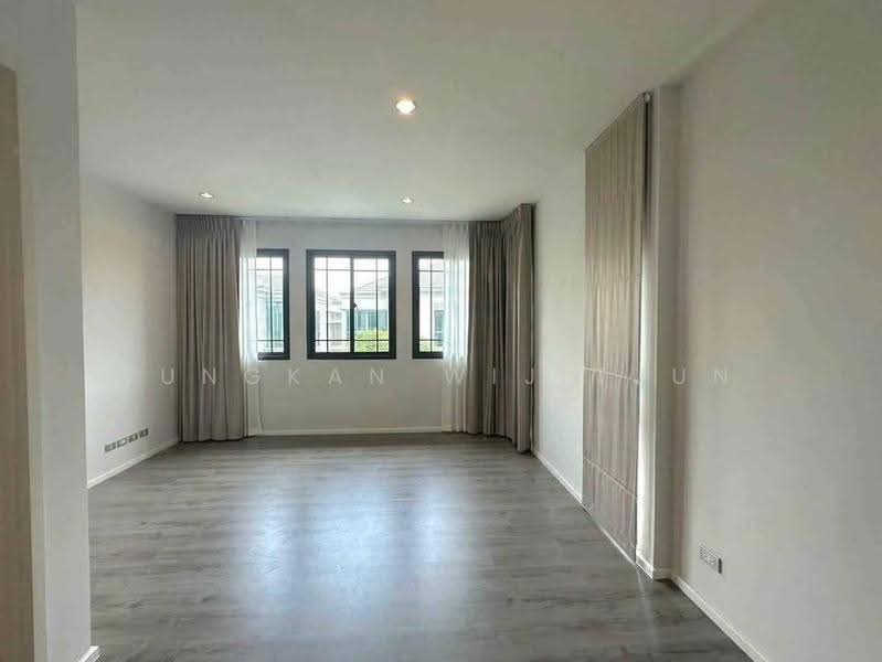 undefined, Bangkok, Bang Na Tai, Bang Na, Bangkok, 4 Bedrooms, 245 sqm, Single Detached House For Sale, by Rungkan Wijitjun, 500534751 - DDproperty.com