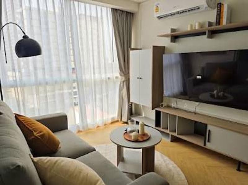 Chateau In Town Phaholyothin 11, Bangkok, Phaholyothin, Samsen Nai, Phaya Thai, Bangkok, 2 Bedrooms, 45 sqm, Condo For Rent, by Jurarat Srichat, 500534782 - DDproperty.com
