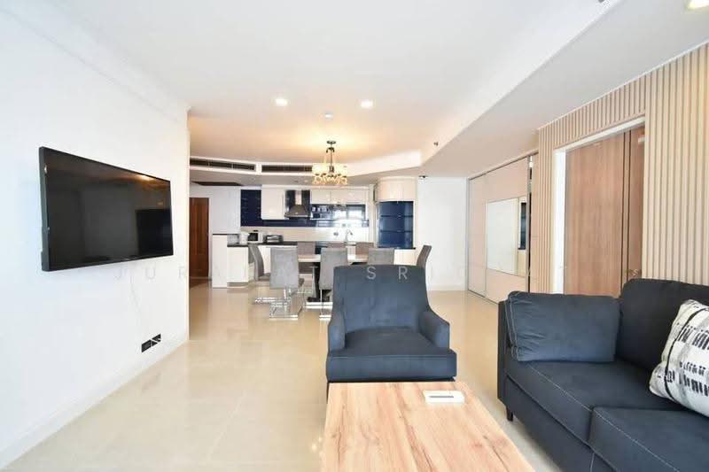 Las Colinas, Bangkok, Sukhumvit 21 Road, Khlongtoei Nua, Watthana, Bangkok, 2 Bedrooms, 102 sqm, Condo For Rent, by Jurarat Srichat, 500534804 - DDproperty.com