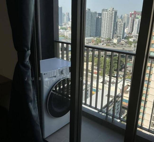Aspire Onnut Station, Bangkok, Sukhumvit Road, Phra Kanong, Khlong Toei, Bangkok, 1 Bedroom, 31 sqm, Condo For Rent, by Jurarat Srichat, 500534830 - DDproperty.com