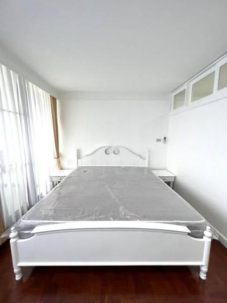 Supalai Place Sukhumvit 39, Bangkok, 175-179 Soi Sukhumvit 39 Sukhumvit Road, Khlong Tan Nua, Watthana, Bangkok, 1 Bedroom, 50 sqm, Condo For Rent, by Pinyada Hantewee, 500534869 - DDproperty.com
