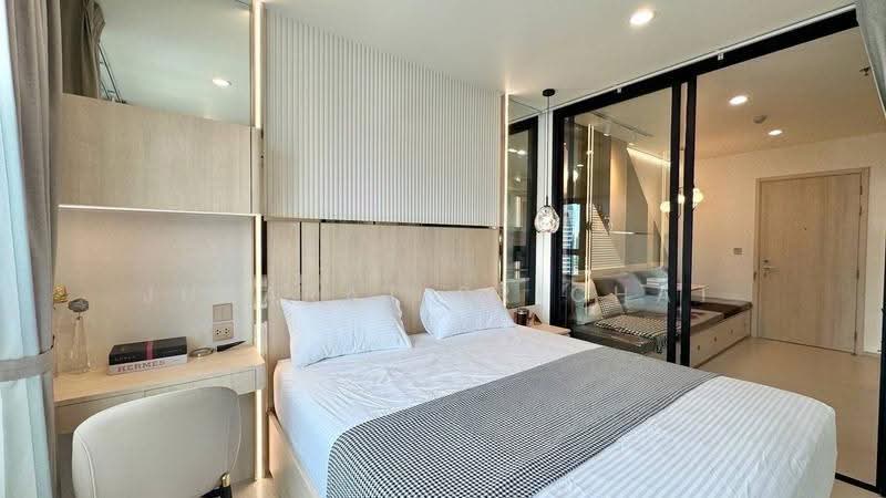 Life Asoke, Bangkok, Asoke-Dindang Road, Bang Kapi, Huai Khwang, Bangkok, 1 Bedroom, 36 sqm, Condo For Rent, by Jurarat Srichat, 500534882 - DDproperty.com