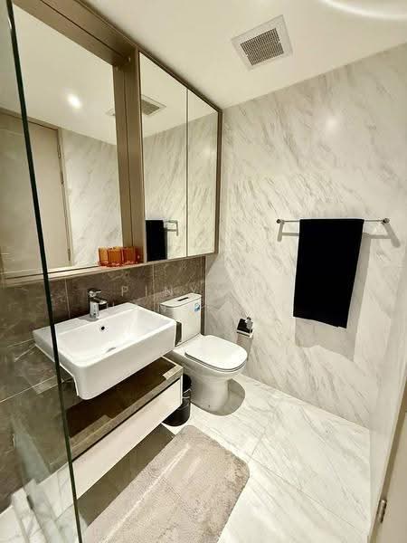 Fynn Asoke, Bangkok, 28 Sukhumvit 10 Alley, Khlong Toei, Bangkok, 1 Bedroom, 37 sqm, Condo For Sale, by Pinyada Hantewee, 500534890 - DDproperty.com