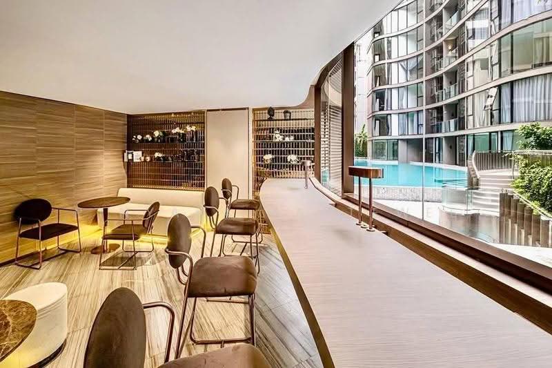 Fynn Asoke, Bangkok, 28 Sukhumvit 10 Alley, Khlong Toei, Bangkok, 1 Bedroom, 37 sqm, Condo For Sale, by Pinyada Hantewee, 500534890 - DDproperty.com