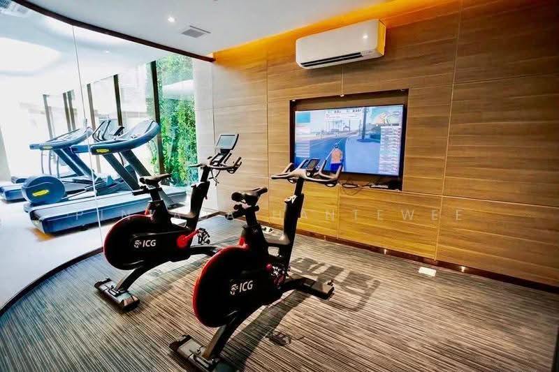 Fynn Asoke, Bangkok, 28 Sukhumvit 10 Alley, Khlong Toei, Bangkok, 1 Bedroom, 37 sqm, Condo For Sale, by Pinyada Hantewee, 500534890 - DDproperty.com
