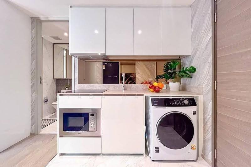 Fynn Asoke, Bangkok, 28 Sukhumvit 10 Alley, Khlong Toei, Bangkok, 2 Bedrooms, 57 sqm, Condo For Sale, by Pinyada Hantewee, 500534896 - DDproperty.com