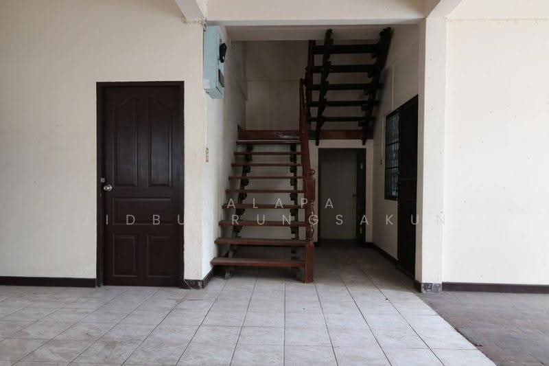 บ้าน 3-ห้องนอน, กรุงเทพ, คันนายาว, กรุงเทพ, 140 ตร.ม., บ้านเดี่ยว ขาย, โดย Walapa Jidbumrungsakun, 500534904 - DDproperty.com