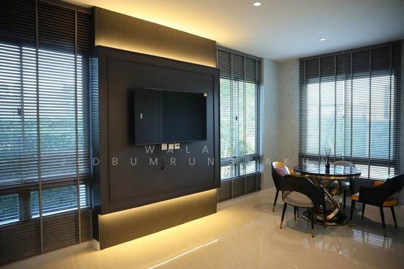 undefined, Bangkok, Khlong Song Ton Nun, Lat Krabang, Bangkok, 5 Bedrooms, 700 sqm, Single Detached House For Rent, by Walapa Jidbumrungsakun, 500534910 - DDproperty.com