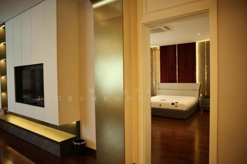 undefined, Bangkok, Khlong Song Ton Nun, Lat Krabang, Bangkok, 5 Bedrooms, 700 sqm, Single Detached House For Rent, by Walapa Jidbumrungsakun, 500534910 - DDproperty.com