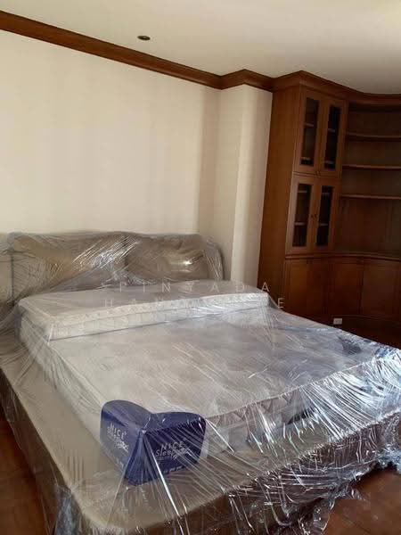 Tower Park, Bangkok, 88 Soi Sukhumvit 3, Sukhumvit Road, Khlongtoei Nua, Watthana, Bangkok, 3 Bedrooms, 275 sqm, Condo For Sale, by Pinyada Hantewee, 500534974 - DDproperty.com