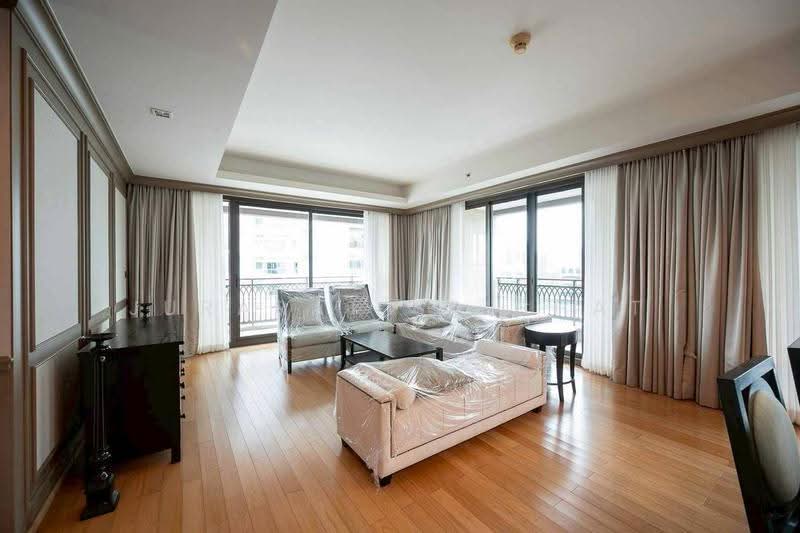 Prive by Sansiri, Bangkok, 68 Soi Ruamrudee, Wireless Road, Lumphini, Pathum Wan, Bangkok, 3 Bedrooms, 178 sqm, Condo For Rent, by Jurarat Srichat, 500534980 - DDproperty.com
