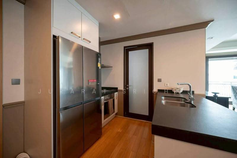 Prive by Sansiri, Bangkok, 68 Soi Ruamrudee, Wireless Road, Lumphini, Pathum Wan, Bangkok, 3 Bedrooms, 178 sqm, Condo For Rent, by Jurarat Srichat, 500534980 - DDproperty.com