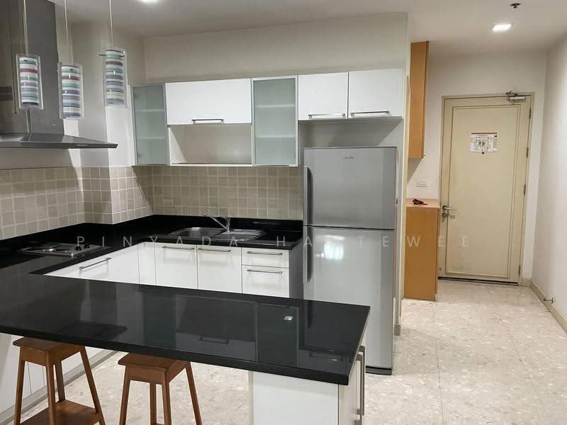 Nusasiri Grand, Bangkok, Soi Sukhumvit 42, Phra Kanong, Khlong Toei, Bangkok, 1 Bedroom, 80 sqm, Condo For Sale, by Pinyada Hantewee, 500535024 - DDproperty.com