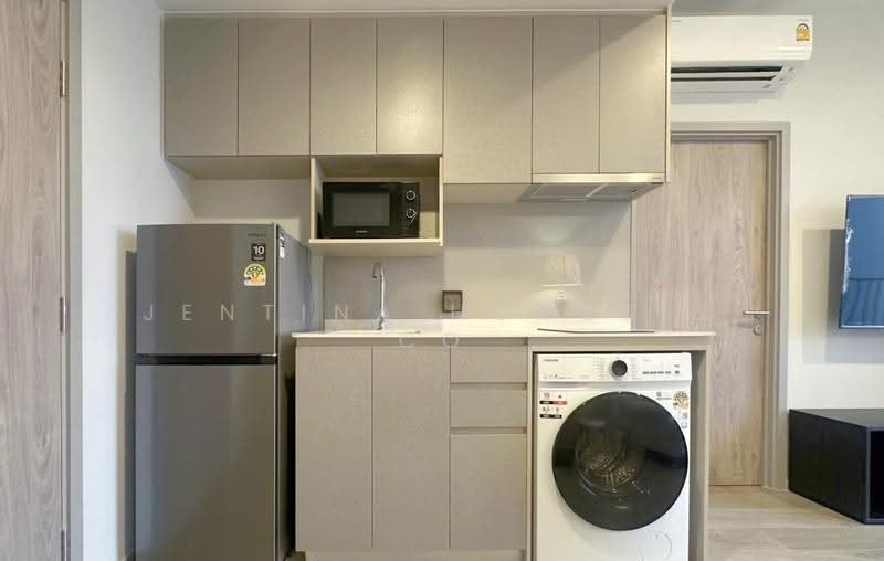 THE CROWN Residences, Bangkok, Rama 4 Road, Thung Maha Mek, Sathon, Bangkok, 1 Bedroom, 35 sqm, Condo For Rent, by Jentina Homes & Co, 500535042 - DDproperty.com