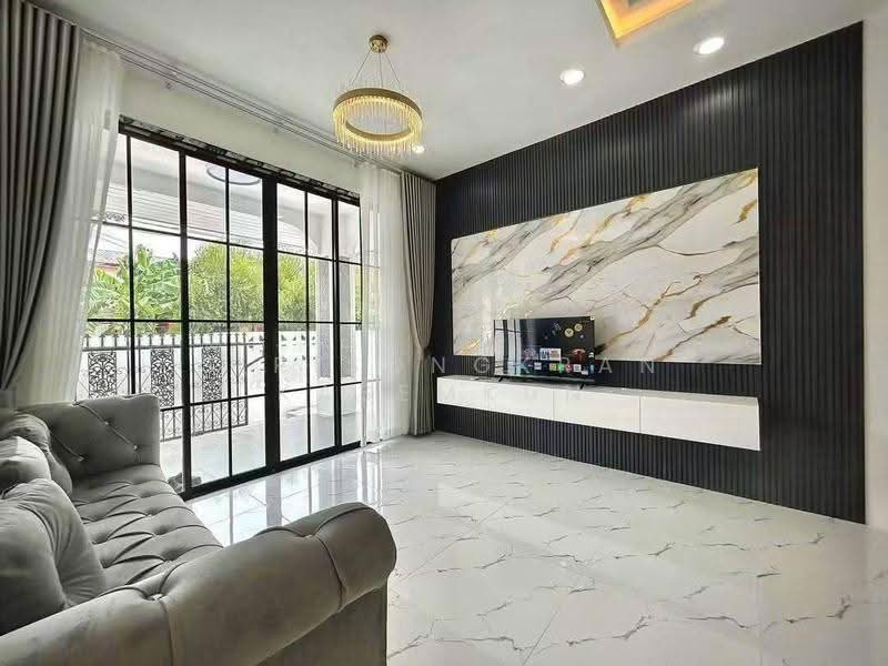 4-BR House, Chon Buri (Pattaya), Nong Pru, Bang Lamung (Pattaya), Chon Buri (Pattaya), 4 Bedrooms, 220 sqm, Single Detached House For Rent, by Sirisongkran Kasemkun, 500535088 - DDproperty.com