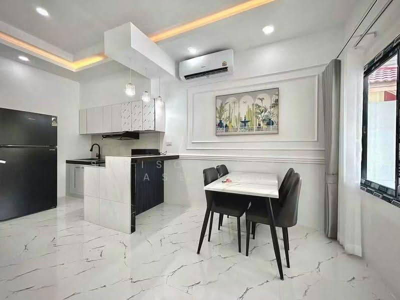4-BR House, Chon Buri (Pattaya), Nong Pru, Bang Lamung (Pattaya), Chon Buri (Pattaya), 4 Bedrooms, 220 sqm, Single Detached House For Rent, by Sirisongkran Kasemkun, 500535088 - DDproperty.com