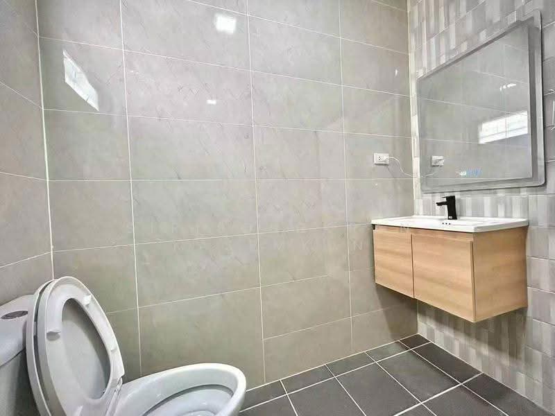 4-BR House, Chon Buri (Pattaya), Nong Pru, Bang Lamung (Pattaya), Chon Buri (Pattaya), 4 Bedrooms, 220 sqm, Single Detached House For Rent, by Sirisongkran Kasemkun, 500535088 - DDproperty.com