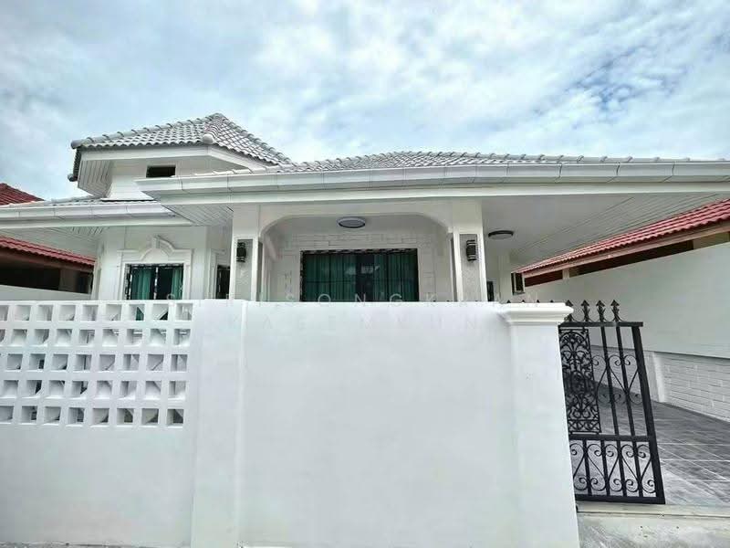 4-BR House, Chon Buri (Pattaya), Nong Pru, Bang Lamung (Pattaya), Chon Buri (Pattaya), 4 Bedrooms, 220 sqm, Single Detached House For Rent, by Sirisongkran Kasemkun, 500535088 - DDproperty.com