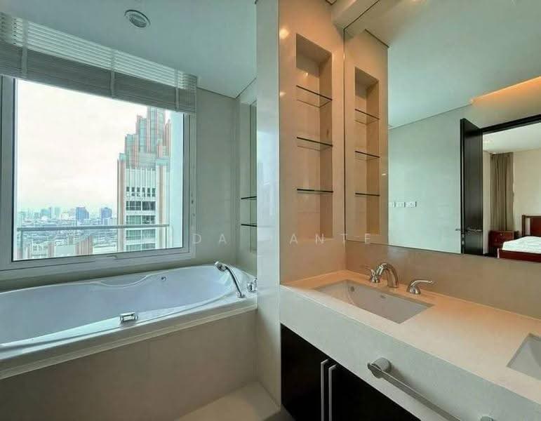 The Park Chidlom, Bangkok, 1 Petchaburi Road, Pathum Wan, Bangkok, 3 Bedrooms, 250 sqm, Condo For Rent, by Pinyada Hantewee, 500535114 - DDproperty.com
