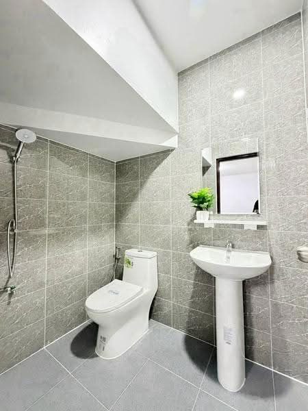 Thip Phimarn Garden, Nonthaburi, Ban Kluai - Sai Noi Rd., Phimonrat, Bang Bua Thong, Nonthaburi, 4 Bedrooms, 103 sqm, Townhouse For Sale, by NR AGENT, 500535163 - DDproperty.com