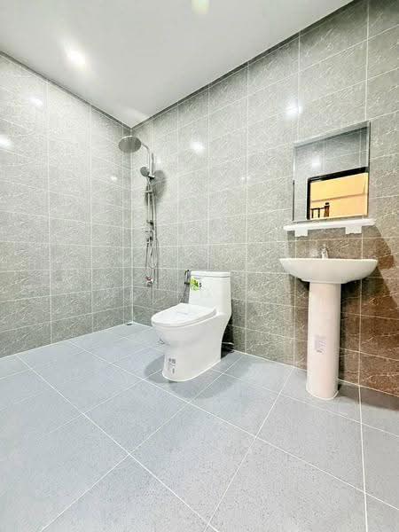 Thip Phimarn Garden, Nonthaburi, Ban Kluai - Sai Noi Rd., Phimonrat, Bang Bua Thong, Nonthaburi, 4 Bedrooms, 103 sqm, Townhouse For Sale, by NR AGENT, 500535163 - DDproperty.com