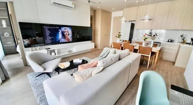 Noble State 39, Bangkok, 35 Soi Sukhumvit 39, Khlong Tan Nua, Watthana, Bangkok, 2 Bedrooms, 69 sqm, Condo For Rent, by Jurarat Srichat, 500535174 - DDproperty.com