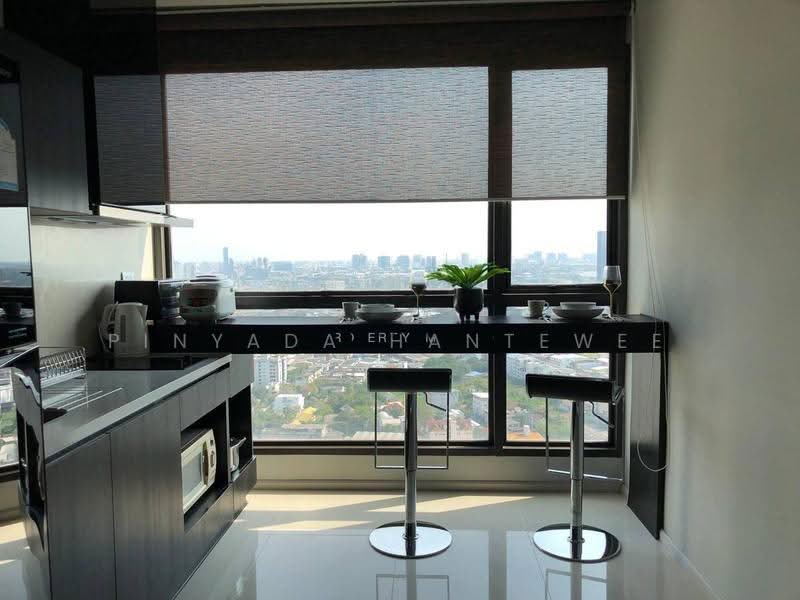 Rhythm Sukhumvit 44/1, Bangkok, Sukhumvit Road, Phra Kanong, Khlong Toei, Bangkok, 1 Bedroom, 45 sqm, Condo For Rent, by Pinyada Hantewee, 500535177 - DDproperty.com