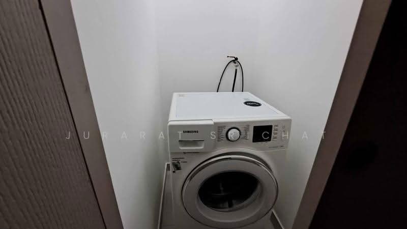 IDEO MOBI Sukhumvit 81, Bangkok, 2097 Sukhumvit Road, Bang Chak, Phra Khanong, Bangkok, 2 Bedrooms, 55 sqm, Condo For Rent, by Jurarat Srichat, 500535179 - DDproperty.com