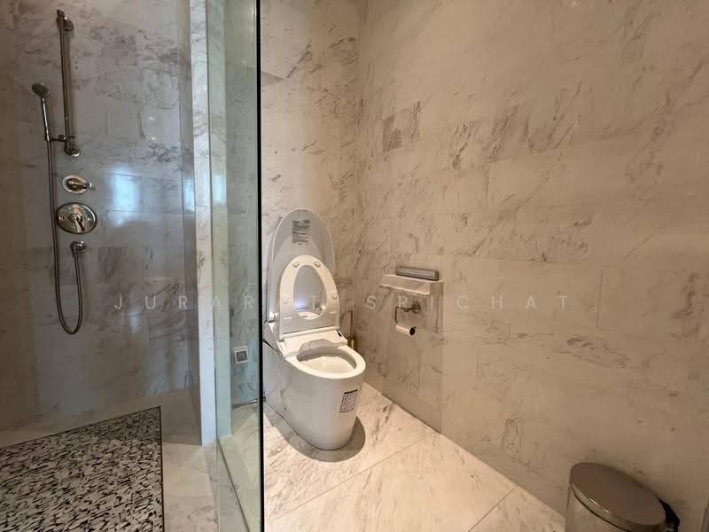 The Residences At Mandarin Oriental, Bangkok, 117 Charoen Nakorn Road, Khlong Ton Sai, Khlong San, Bangkok, 2 Bedrooms, 128 sqm, Condo For Rent, by Jurarat Srichat, 500535191 - DDproperty.com