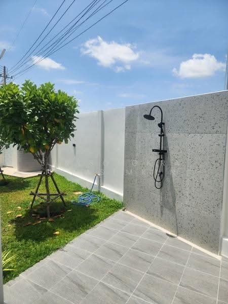 3-BR House, Chon Buri (Pattaya), Poong, Bang Lamung (Pattaya), Chon Buri (Pattaya), 3 Bedrooms, 280 sqm, Single Detached House For Sale, by Sirisongkran Kasemkun, 500535222 - DDproperty.com