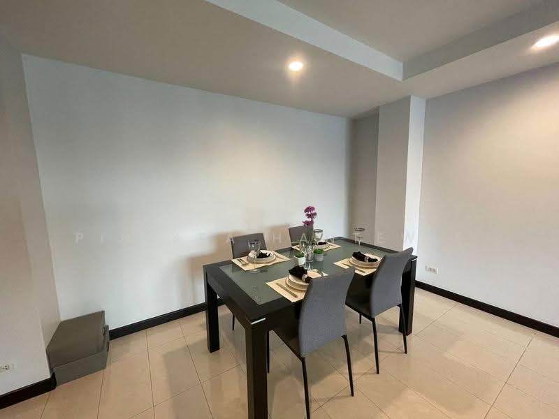The Avenue Sukumvit 61, Bangkok, Sukhumvit 61, Khlong Tan Nua, Watthana, Bangkok, 2 Bedrooms, 107 sqm, Condo For Rent, by Pinyada Hantewee, 500535240 - DDproperty.com