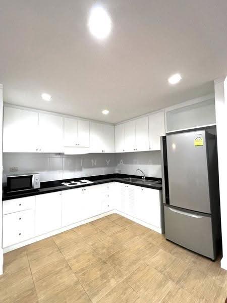 Acadamia Grand Tower, Bangkok, Soi Sukhumvit 43, Khlong Tan Nua, Watthana, Bangkok, 1 Bedroom, 165 sqm, Condo For Rent, by Pinyada Hantewee, 500535244 - DDproperty.com