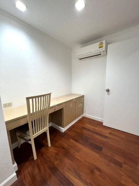 Acadamia Grand Tower, Bangkok, Soi Sukhumvit 43, Khlong Tan Nua, Watthana, Bangkok, 1 Bedroom, 165 sqm, Condo For Rent, by Pinyada Hantewee, 500535244 - DDproperty.com