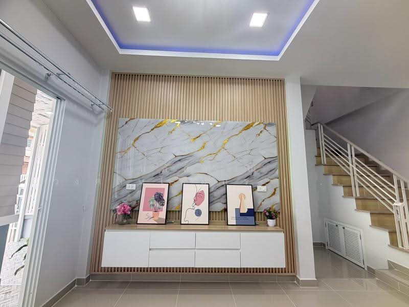 หมู่บ้านรื่นฤดี5 หทัยราษฏร์ แขวงบางชัน เขตคลองสามวา, กรุงเทพ, หทัยราษฎร์, บางชัน, คลองสามวา, กรุงเทพ, 80 ตร.ม., ทาวน์เฮ้าส์ ขาย, โดย นภัสศรณ์ วงศ์สินไทยกร (นันท์), 500535262 - DDproperty.com