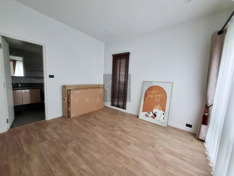 Burasiri Krungthep Kreetha, Bangkok, 95 Soi Pracha Ruam Chai, Hua Mak, Bang Kapi, Bangkok, 4 Bedrooms, 300 sqm, Single Detached House For Rent, by Jutarat Jitmun, 500535285 - DDproperty.com